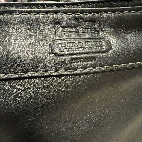 Coach purse - Picture 2 of 8